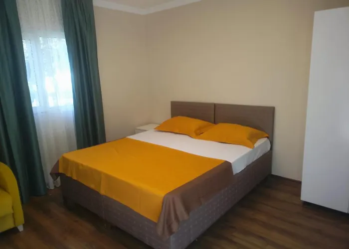 Casa de Férias Fistikli Cicekevler Tatil Koeyue *